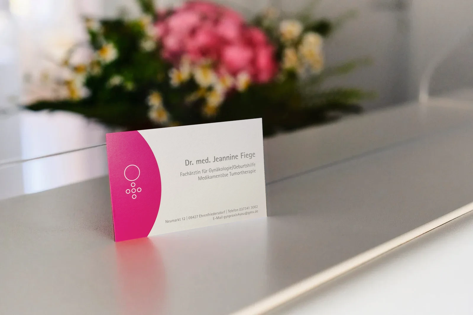 Visitenkarte der Frauenarztpraxis Dr. Fiege